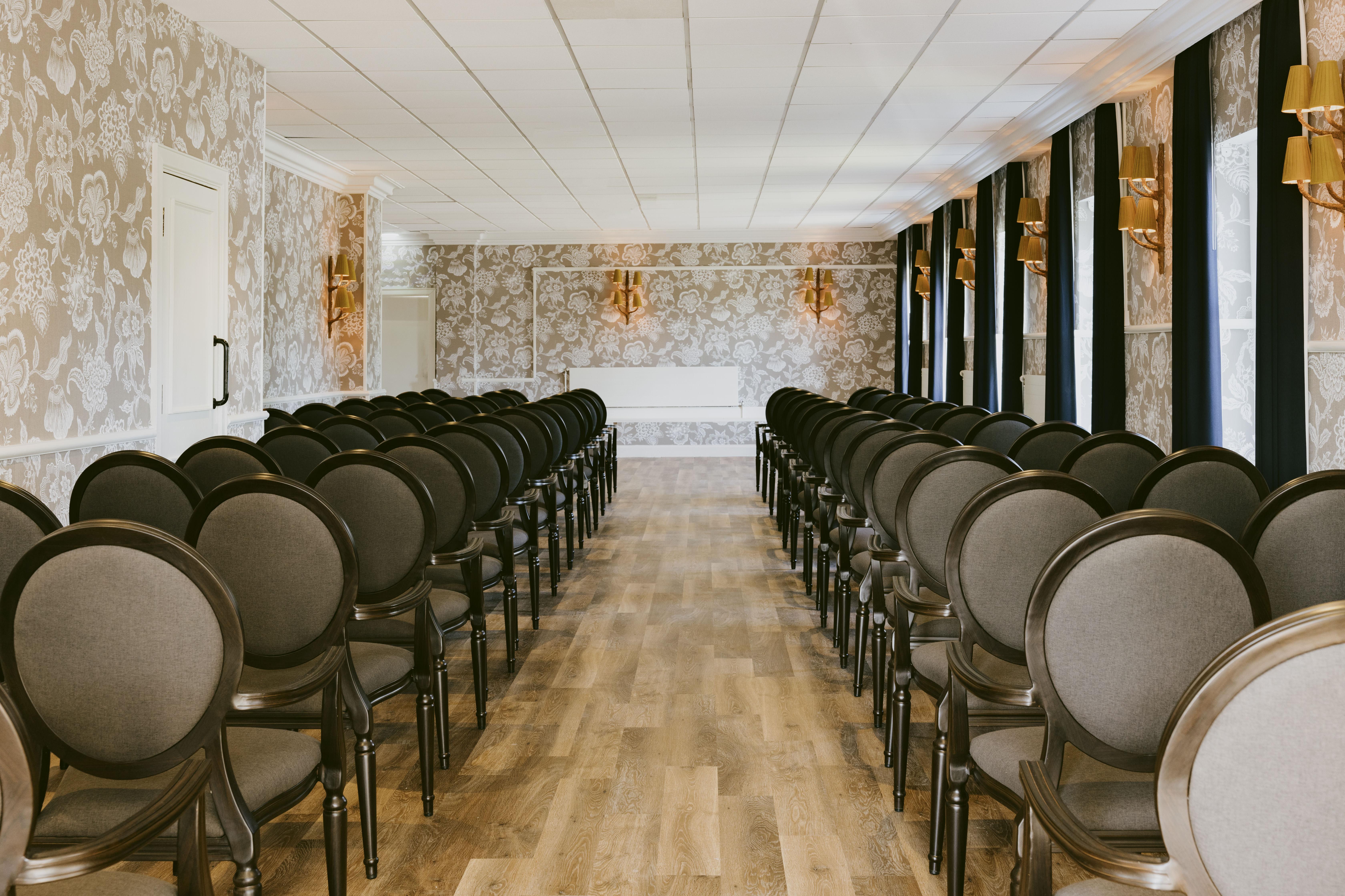 Hotel Marine Troon Exteriér fotografie The Long Room