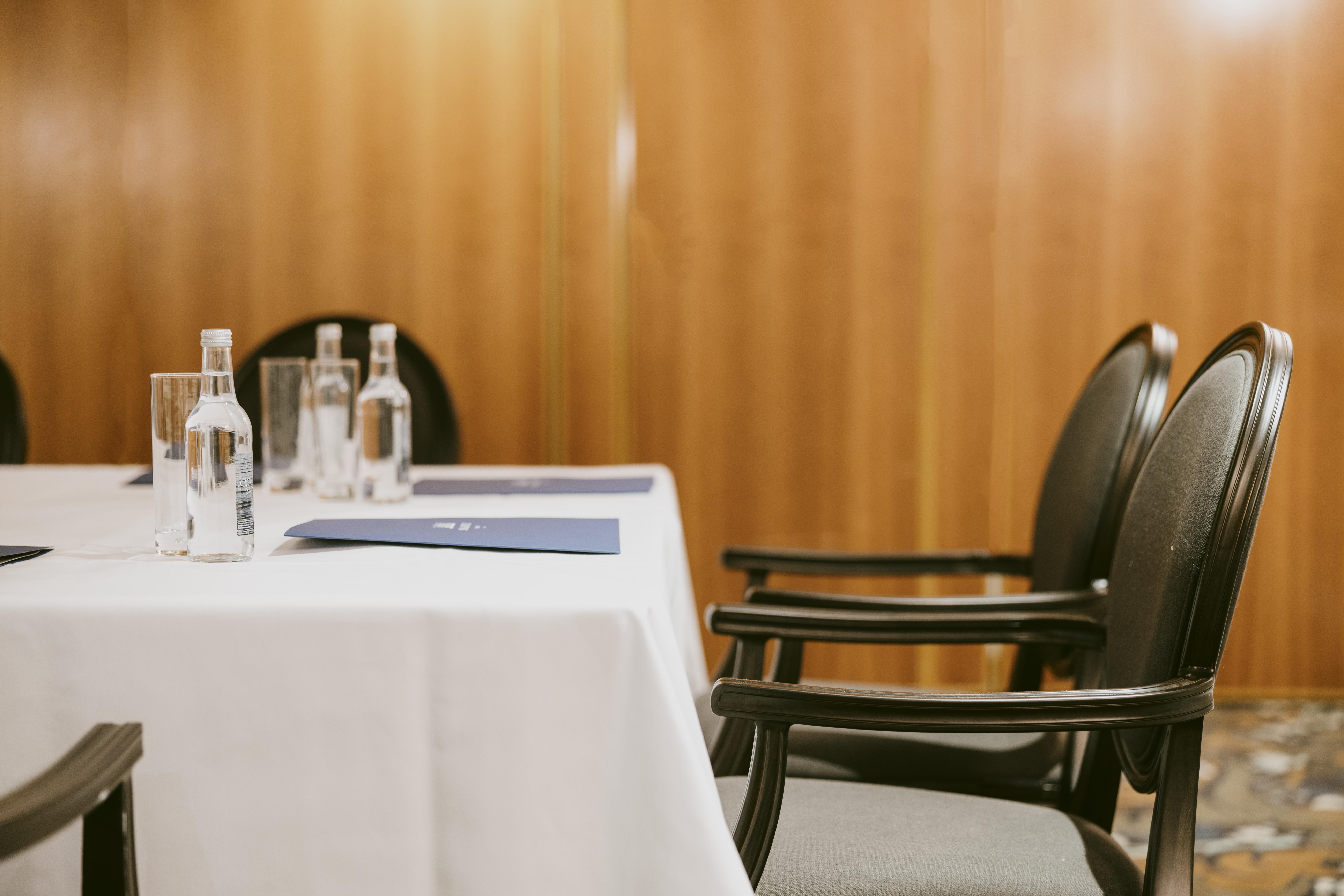 Hotel Marine Troon Exteriér fotografie The conference room of the European Court of Human Rights